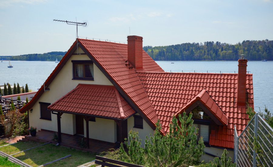 Villa on the lake Mikołajki holiday apartments in the Mazury lake in Poland